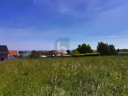 BLICK AUF DEN NEUSIEDLERSEE - ERHÖHTE RUHELAGE