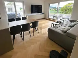 PENTHOUSE MIT ZWEI TERRASSEN UND PERGOLA - WEITBLICK