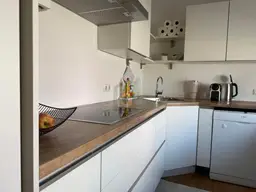 WOHNEN MIT KOMFORT: GROßE TERRASSE, KELLER UND STELLPLATZ