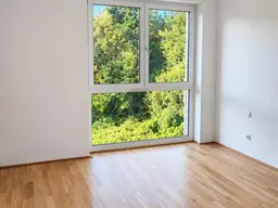 WOHNEN MIT WEITBLICK ? LICHTDURCHFLUTETE 3-ZIMMER-WOHNUNG MIT TERRASSE, LIFT UND TIEFGARAGE