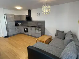 ELEGANT MIT HOCHWERTIGER AUSSTATTUNG &amp; POOLZUGANG