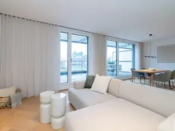 VOLL EINGERICHTET- GEKÜHLT- EINZUGSBEREIT- NEUBAU ! Ihr neues Zuhause wartet auf Sie!