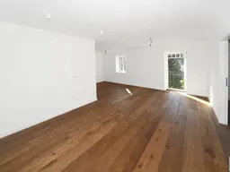 NEUER PREIS!! FERTIGGESTELLT- SOFORT VERFÜGBAR - Neubau- Dachgeschosswohnung im historischem Altbau !