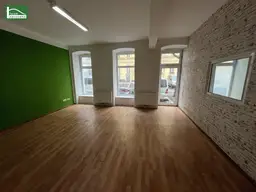 Geschäftslokal mit Adaptierungsbedarf im Erdgeschoss in Top Lage Nähe Vorgartenmarkt. Fläche erweiterbar. Leerstehend!