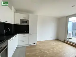 Klimatisierte Maisonette mit Dachterrasse in top Lage nahe U6, Millennium City und Donau! WG-geeignet!