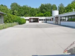 Sehr gut gelegene Halle in Schwadorf für Werkstatt bzw. KFZ geeignet zu mieten - 12 Autominuten von Wien entfernt