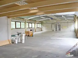 Sehr gut gelegene Halle in Schwadorf für Werkstatt bzw. KFZ geeignet zu mieten - 12 Autominuten von Wien entfernt