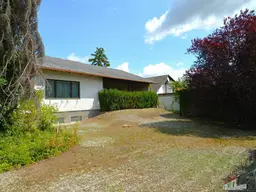 Bungalow mit Garage - Keller und Dachboden in der Maria Theresiensiedlung