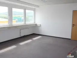 Büro mit 61 m² – nur €10,00/m² – sofort einziehen!