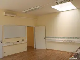 Klein aber fein: 31 m² Bürofläche – €10,00/m² – ab sofort verfügbar