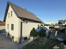 Zweifamilienhaus mit zusätzlichem Baugrundstück &amp; vielen Extras in 2752 Wöllersdorf