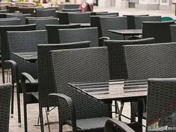 Gastronomiebetrieb mit großem Gastgarten sucht Nachfolger/In