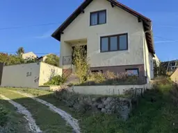 2144 Altlichtenwarth (A5 Nähe) - gepflegtes Landhaus mit 573 m² Eigengrund