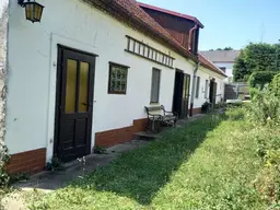 Einfamilienhaus mit großem Garten | idyllische Lage Nähe Kittsee | Jetzt sanieren und wohlfühlen!