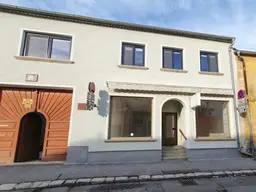 Zentral gelegen – der ideale Platz für Ihr Business!