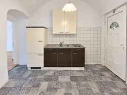 Altbau-Singlewohnung im Zentrum von Bruck/Leitha