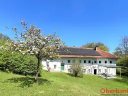 HISTORISCHES LANDGUT IN TRAUMHAFTER NATUR - AUSGESTATTET MIT TOPMODERNER HAUSTECHNIK - IDEAL FÜR PFERDEHALTUNG