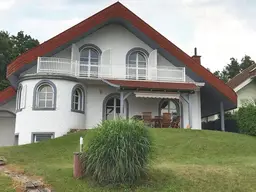 Wunderschöne Villa in exklusiver Bauausführung und Einrichtung