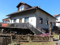 Bubendorf: Zweifamilienhaus bzw. Renditeobjekt in Traumlage