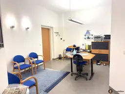 Gesundheitszentrum Oberwart: Großzügige Arztpraxis/Büroräumlichkeiten