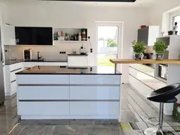 Urlaubsfeeling zu Haus im moderner Bungalow mit Pool in Grünruhelage