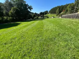 Sonniges Baugrundstück in ruhiger Lage nahe Graz