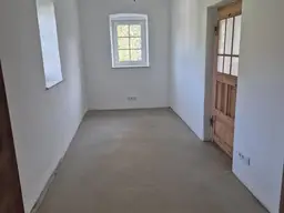 Haus mit 6 Zimmer in idyllischer Lage