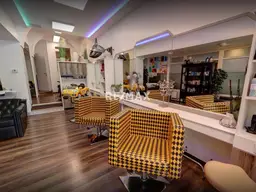 Bad Ischl: Lokalanteil in Bestlage zur Pacht. CoWorking gemeinsm mehr Umsätze