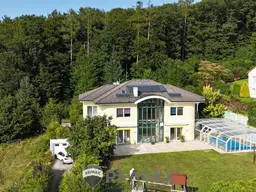 "Traumvilla mit Fernblick!"