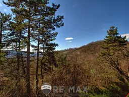"Herrliches Baugrundstück mit Aussicht"