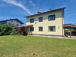 Zweifamilienhaus mit großem Keller, Garten und Carport-nur wenige Minuten von Klagenfurt entfernt.
