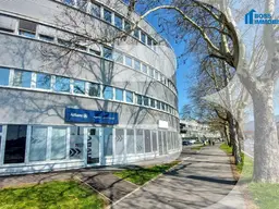 Moderne Büroeinheit mit Top-Infrastruktur