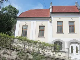 Traumhaftes Atrium-Einfamilienhaus in Baden – 5 Zimmer, Garten &amp; Terrassen beim Kurpark von Baden!