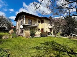 Gablitz - charmantes, 60iger Jahre Wohnhaus mit zwei Wohneinheiten und schönem, idyllischen Garten