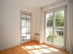 Sonnige 3-Zimmer-Wohnung mit Süd-Terrasse, Garten und Parkplatz - Jennersdorf