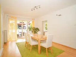 4-Zimmer-Eigentumswohnung mit Balkon - perfekt für eine Familie oder als Anlage!