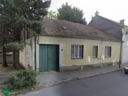Haus mit Renovierungsbedarf