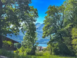 St. Wolfgang: Grundstück am Waldrand mit Seeblick!