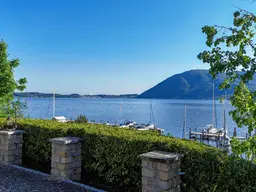 Traunsee: See-Feeling zwischen Lodge-Flair &amp; Yachthafen
