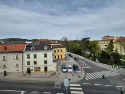 Attraktives Büro mit Balkon
