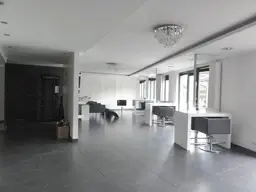 MIETE: ATTRAKTIVER HOTSPOT IM STADTZENTRUM – INDIVIDUELLE NUTZUNGSVARIANTEN - Büro/ Praxis/ Therapie in Bischofshofen - Ski amadé