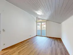 INVESTMENT - Frisch renovierte, vermietete 2-Zimmer-Dachgeschosswohnung in Werfen mit Bergblick