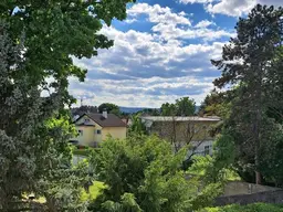 Einzigartige Top 4 1/2 Zimmer Wohnung mit Wintergarten-Speisezimmer und Loggia in Baden - Nähe Schloss Leesdorf in Grünruhelage