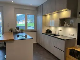 MARIASTEIN - Traumhafte und sonnendurchflutete 2 Zi.-Maisonettenwohnung mit großzügiger Terrasse zur Miete