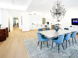 Exklusiv möblierte 5-Zimmer Altbau-Wohnung nahe Lugeck in 1010 Wien zu mieten