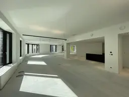 Saniertes Büro mit Loft-Charakter direkt auf der Mariahilfer Straße zu mieten