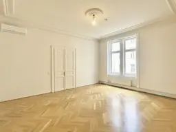 Sanierte Bürofläche in der Herrengasse zu mieten!
