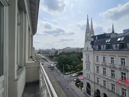 Dachgeschoss-Büro mit Blick zur Votivkirche in 1090 Wien zu miete