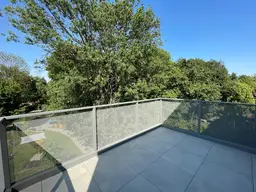 Morning Sun Apartment - Balkonwohnung im Dachgeschoß mit Grünblick beim Liesingbach - bezugsfertig zu kaufen in 1230 Wien