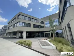 Moderne Multifunktionsfläche im Technologiezentrum 3